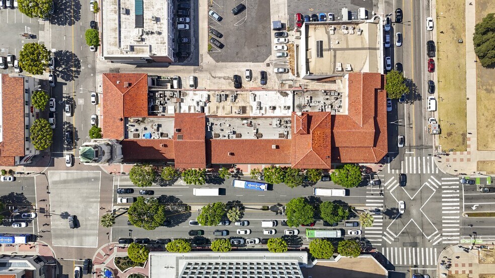 More Photos Of 901-951 Westwood Blvd, Los Angeles General Retail For Lease