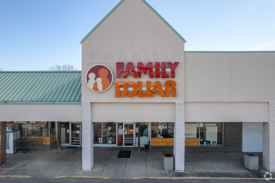 More Photos Of 40-330 Washington Sq, Washington Court House Unknown For Lease