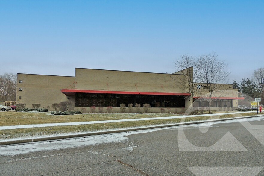 Primary Photo Of 301-302 Appian Way, Brighton Warehouse For Lease