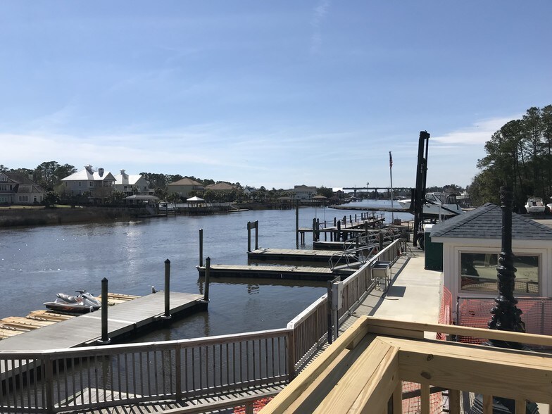 More Photos Of 4430 Kingsport Rd, Little River Marina For Sale