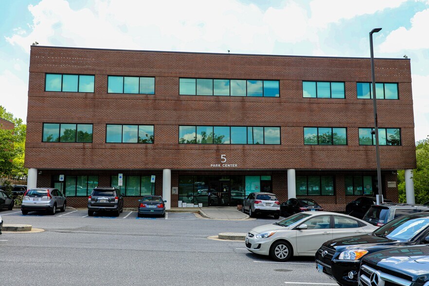 More Photos Of 5 Park Center Ct, Owings Mills Office For Lease