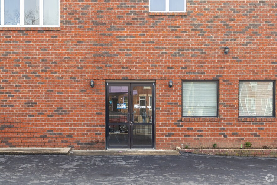 More Photos Of 5103 Torresdale Ave, Philadelphia Medical For Lease