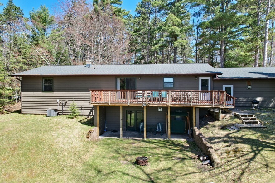 More Photos Of 8475 Hillcrest Ln, Saint Germain Hotel For Sale