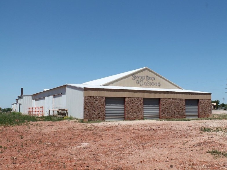 More Photos Of 3097 Brick Plant Rd, Snyder Manufacturing For Sale