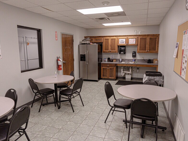 More Photos Of 7300 Regency Rd, Marshall Warehouse For Sale