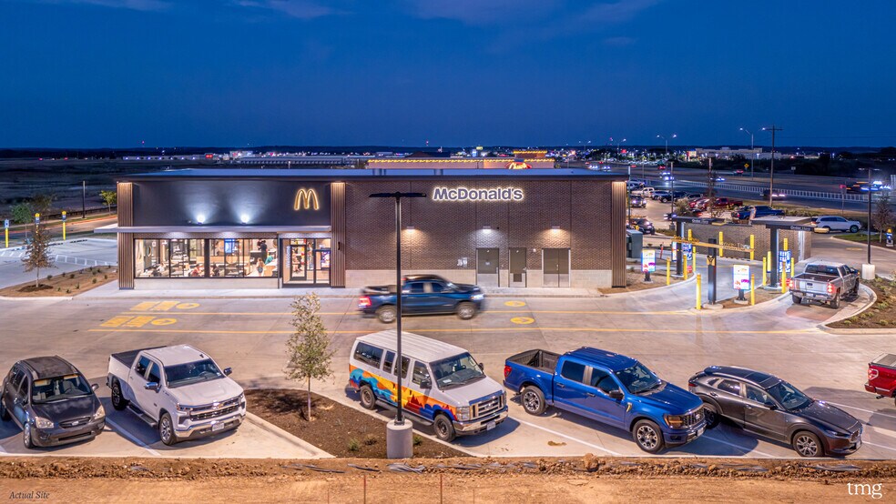 More Photos Of 917 W State Highway 71, Bastrop Fast Food For Sale