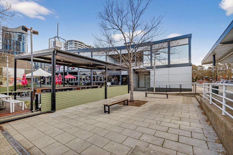 Primary Photo Of 80 Emu Bank, Belconnen Office For Sale