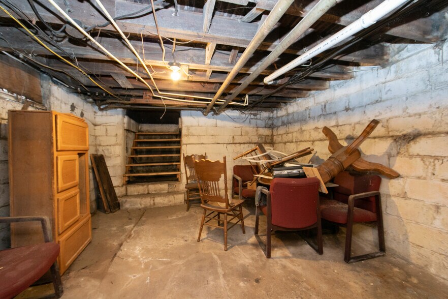 More Photos Of 2707 Westfield Ave, Camden Apartments For Sale