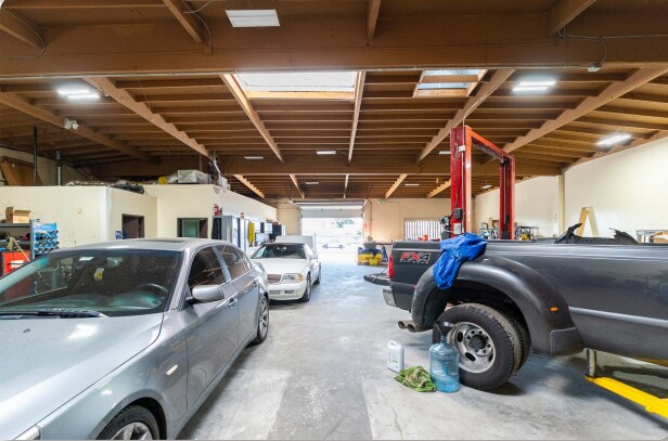 More Photos Of 1322 W Compton Blvd, Compton Land For Lease