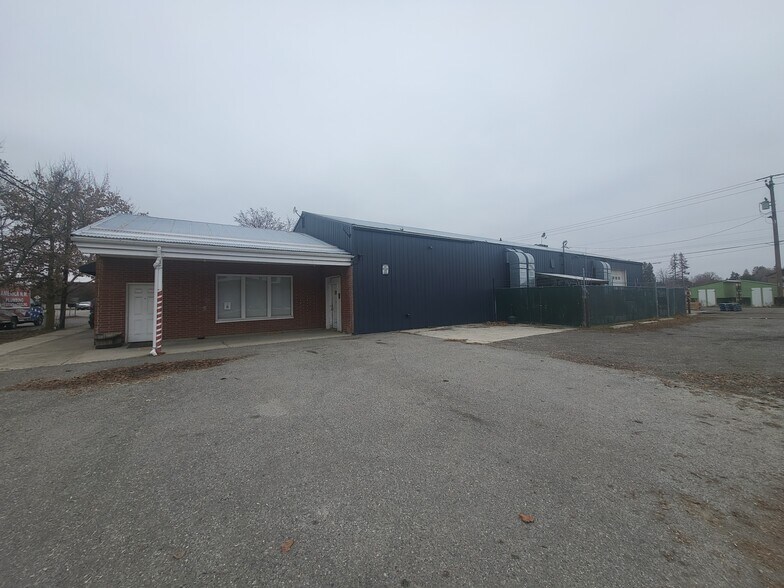 More Photos Of 415 E 3rd Ave, Post Falls Freestanding For Sale