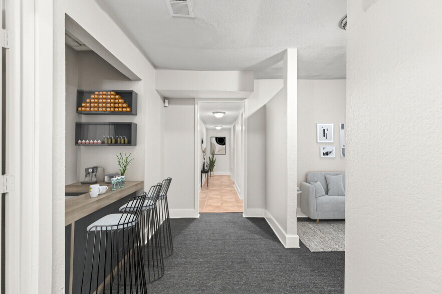 More Photos Of 5231 San Pedro Ave, San Antonio Office Residential For Sale