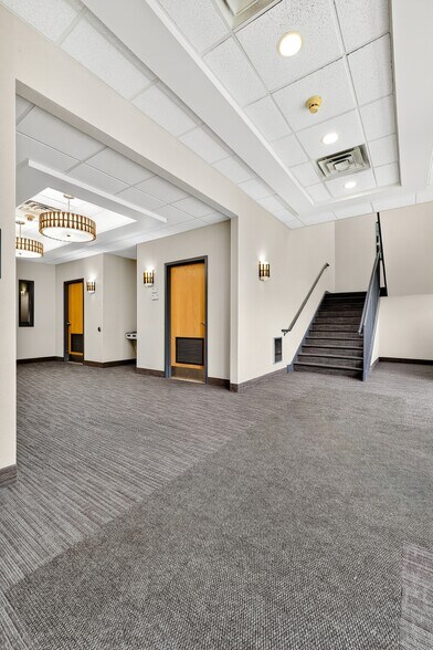 More Photos Of 1240 New Scotland Rd, Slingerlands Medical For Lease