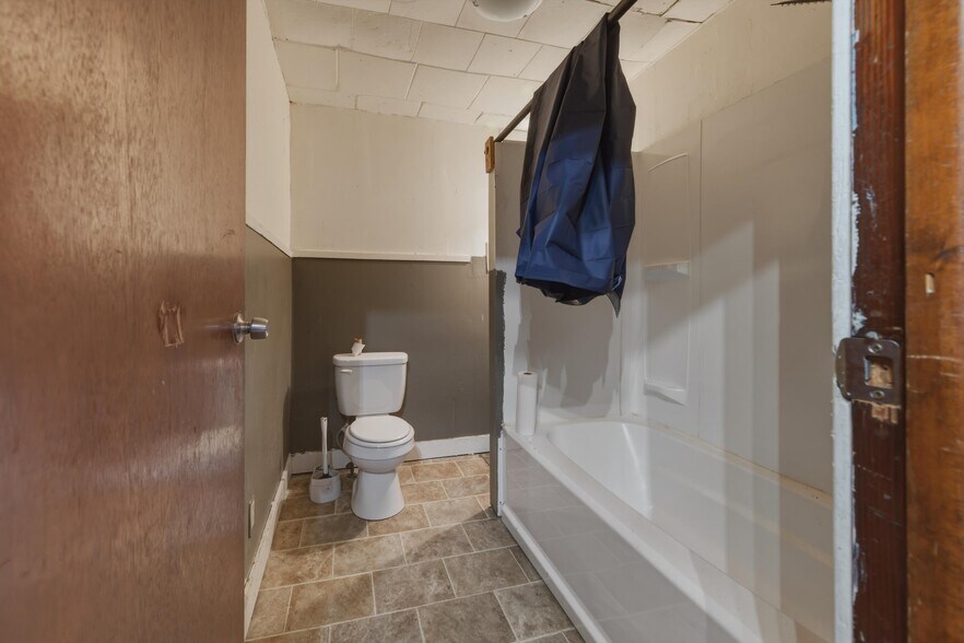 More Photos Of 143 Broadway, Fort Edward Storefront Retail Office For Sale