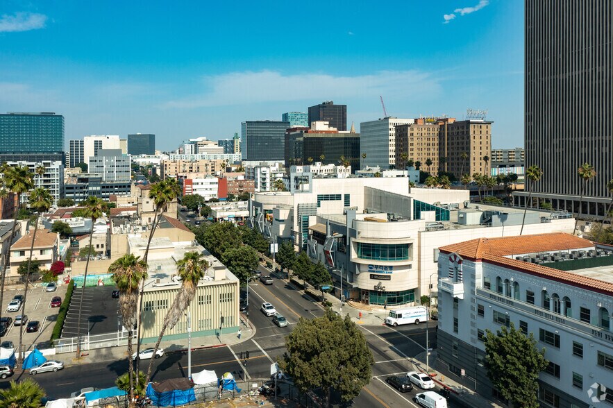 More Photos Of 3500 W 6th St, Los Angeles Storefront For Lease