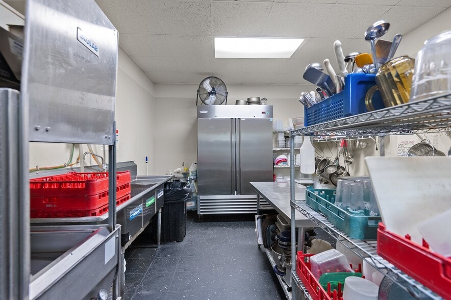 More Photos Of 102 Berry St, Hertford Restaurant For Sale