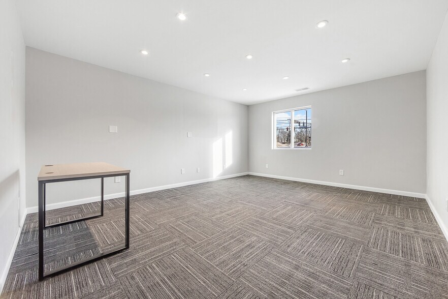 More Photos Of 544 Pearl Rd, Brunswick Freestanding For Sale