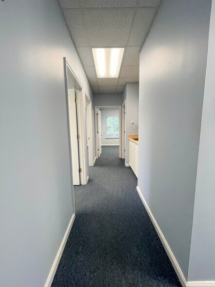 More Photos Of 13119 Professional Dr, Jacksonville Medical For Lease