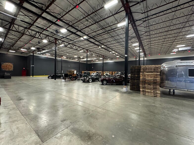 More Photos Of 3450 NW 115th Ave, Miami Warehouse For Lease