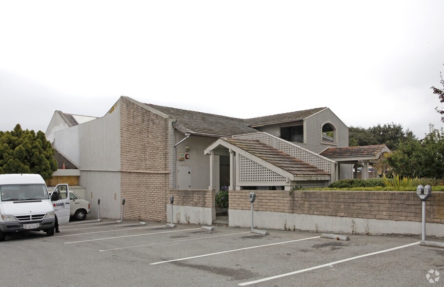 More Photos Of 482 Alvarado St, Monterey Storefront Retail Office For Lease