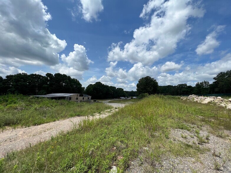 More Photos Of 1039 Pluma Drive, Atlanta Land For Lease