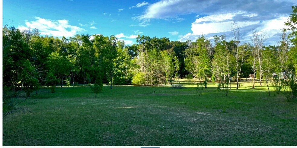 Primary Photo Of 18139 US 301, Dade City Land For Sale