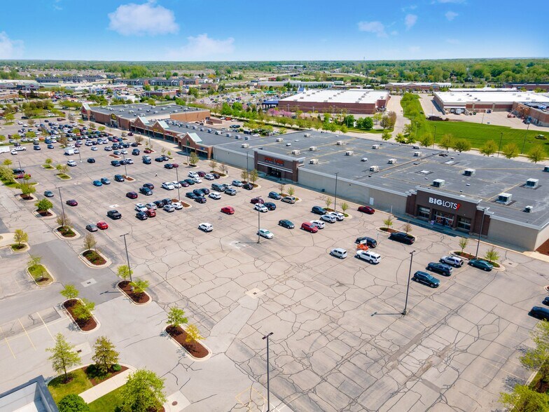 More Photos Of 50700-50870 Gratiot Ave, Chesterfield Unknown For Lease