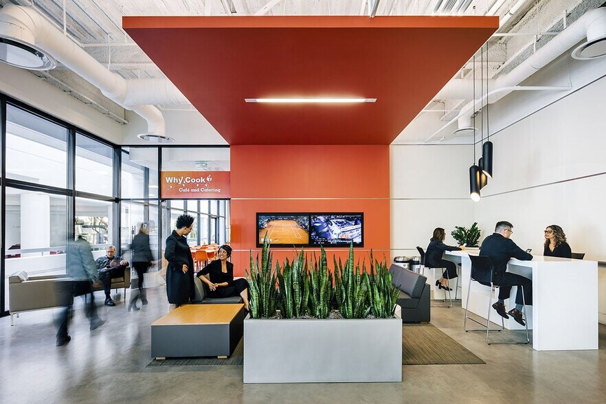 More Photos Of 2000 Powell St, Emeryville Office For Lease