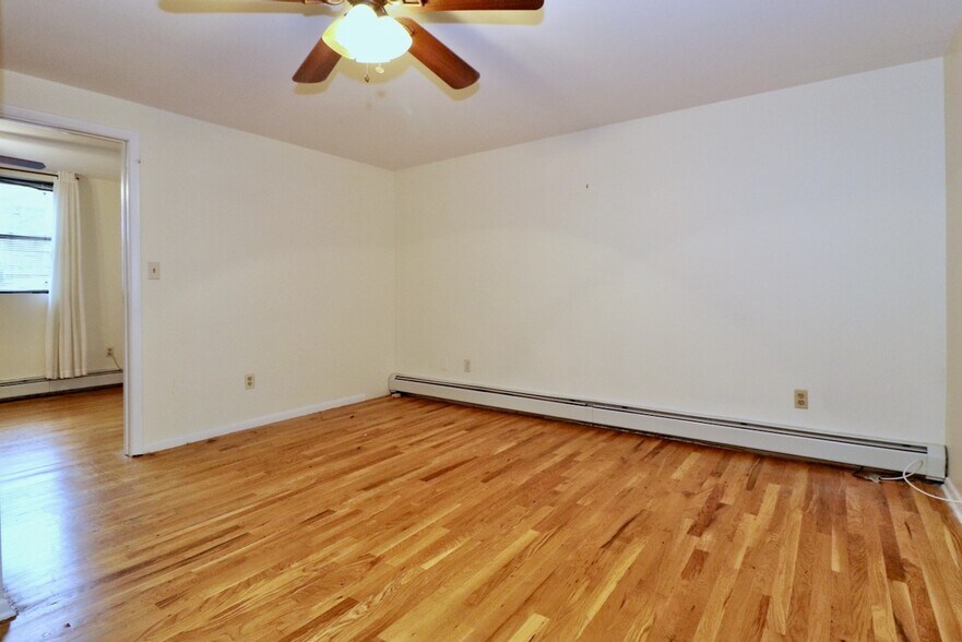 More Photos Of 318 5th St, Jersey City Apartments For Sale