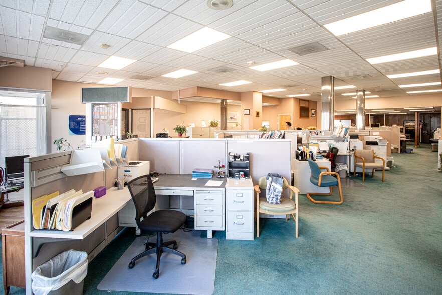 More Photos Of 377 Second St, Fall River Office Residential For Sale