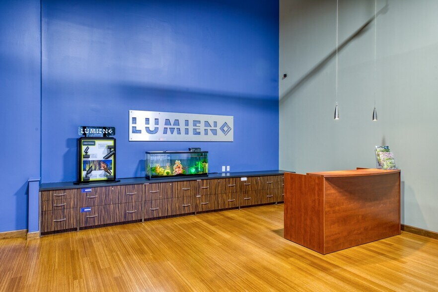 More Photos Of 3050 Matlock Dr, Kennesaw Light Manufacturing For Sale