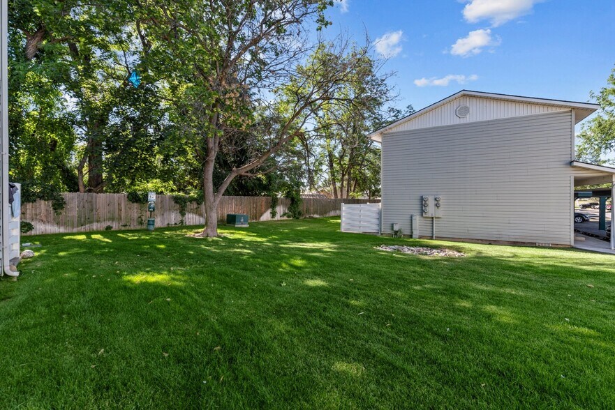 More Photos Of 2901 Robert Ln, Boise Apartments For Sale