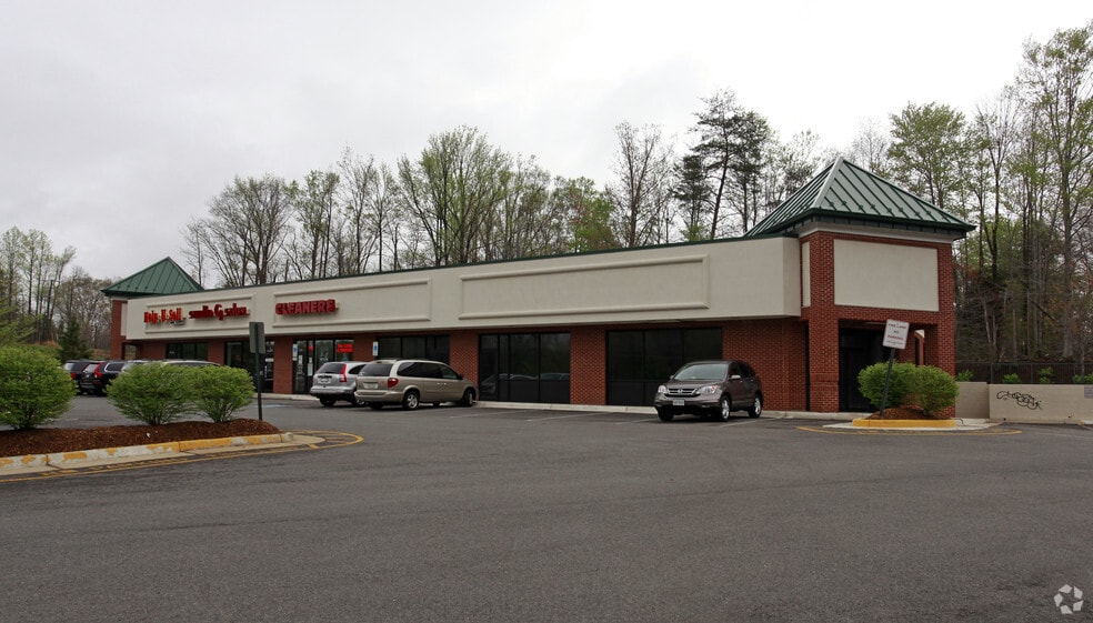 More Photos Of 85 Mine Rd, Stafford Unknown For Lease