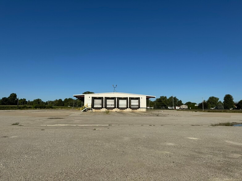 More Photos Of 700 NE Arch St, Atlanta Truck Terminal For Sale