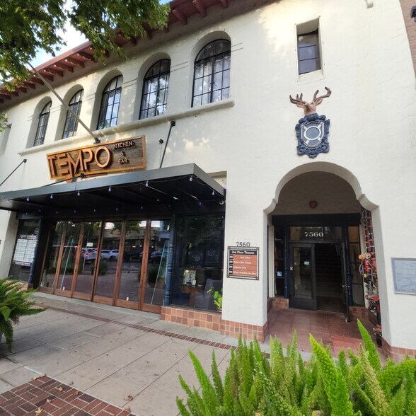 Primary Photo Of 7560 Monterey St, Gilroy Storefront Retail Office For Lease