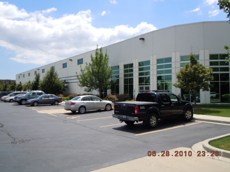 More Photos Of 4221 N Normandy Ave, Chicago Distribution For Lease