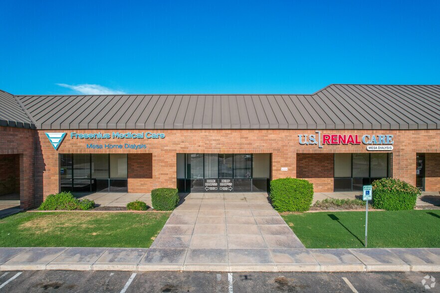 More Photos Of S Gilbert Rd @ E Southern Ave, Mesa Unknown For Lease