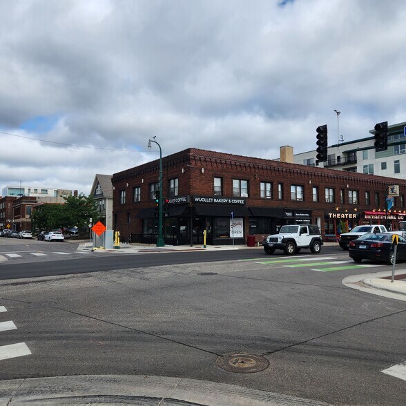 More Photos Of 810-822 W Lake St, Minneapolis Storefront Retail Residential For Lease