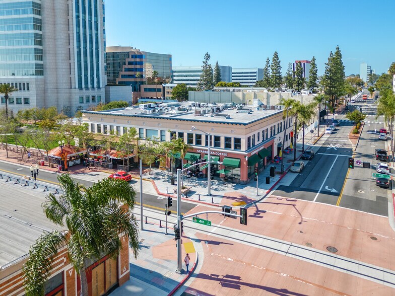 More Photos Of 301 W 4th St, Santa Ana Loft Creative Space For Sale