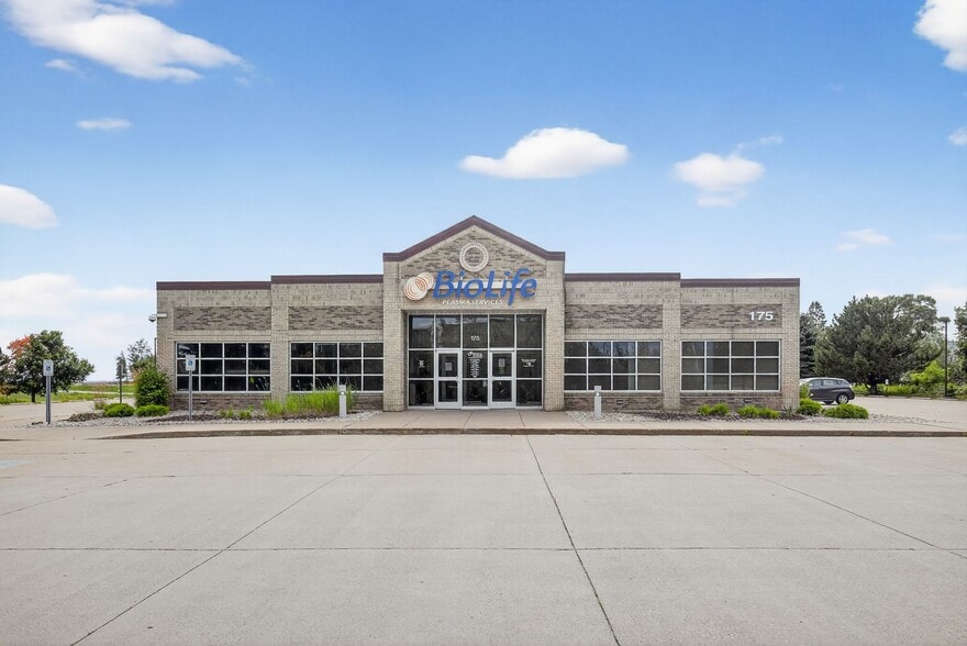 More Photos Of 175 Hawley St, Marquette Medical For Lease