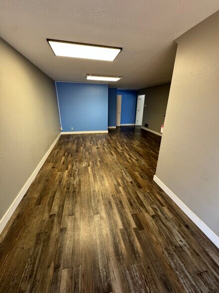 More Photos Of 1206 S Amphlett Blvd, San Mateo Warehouse For Lease