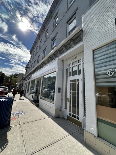 Primary Photo Of 35-37 Purchase St, Rye Storefront Retail Office For Lease