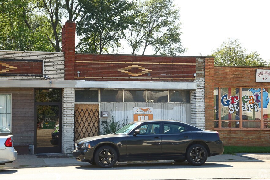Primary Photo Of 15843 W 7 Mile Rd, Detroit Storefront For Sale