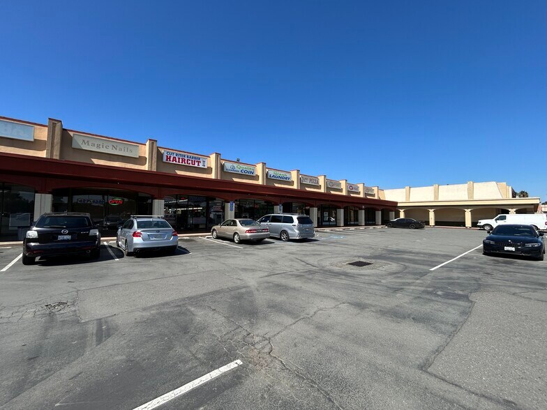 More Photos Of 1340-1376 3rd Ave, Chula Vista Unknown For Lease