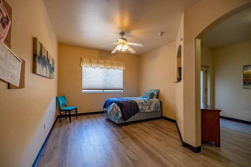 More Photos Of 6501-6505 N La Cholla Blvd, Tucson Assisted Living For Sale