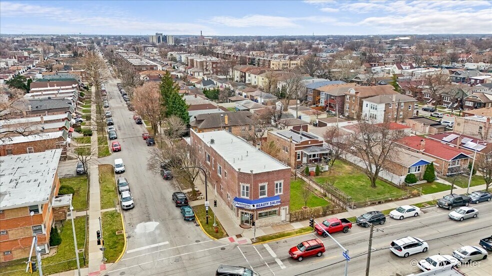 More Photos Of 5801 W 16th St, Cicero Multifamily For Sale