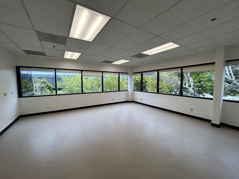 More Photos Of 6001 Bristol Pky, Culver City Office For Lease