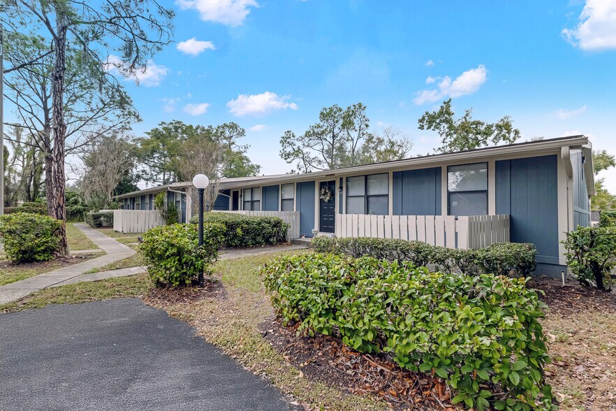 Primary Photo Of 3150 Pyramid Pky, Lakeland Apartments For Sale