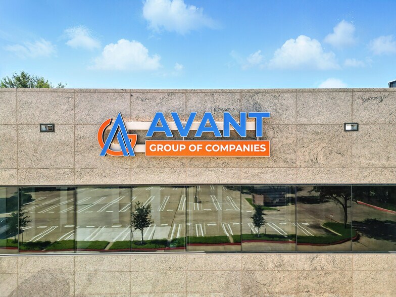 More Photos Of 1100 W Campbell Rd, Richardson Office For Sale