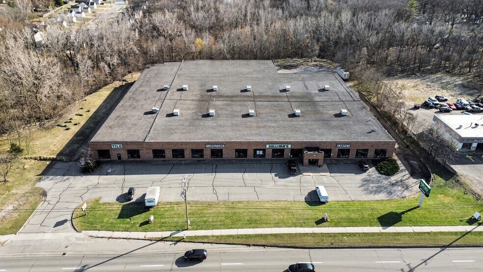 Primary Photo Of 1860 28th St SE, Grand Rapids Freestanding For Sale