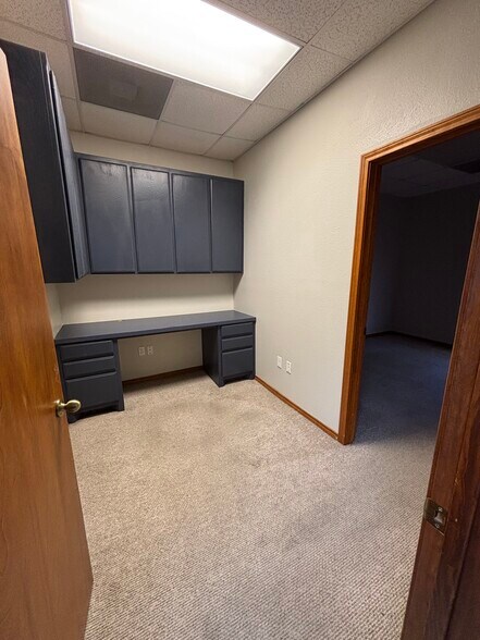 More Photos Of 1510 Santa Fe Dr, Weatherford Medical For Lease